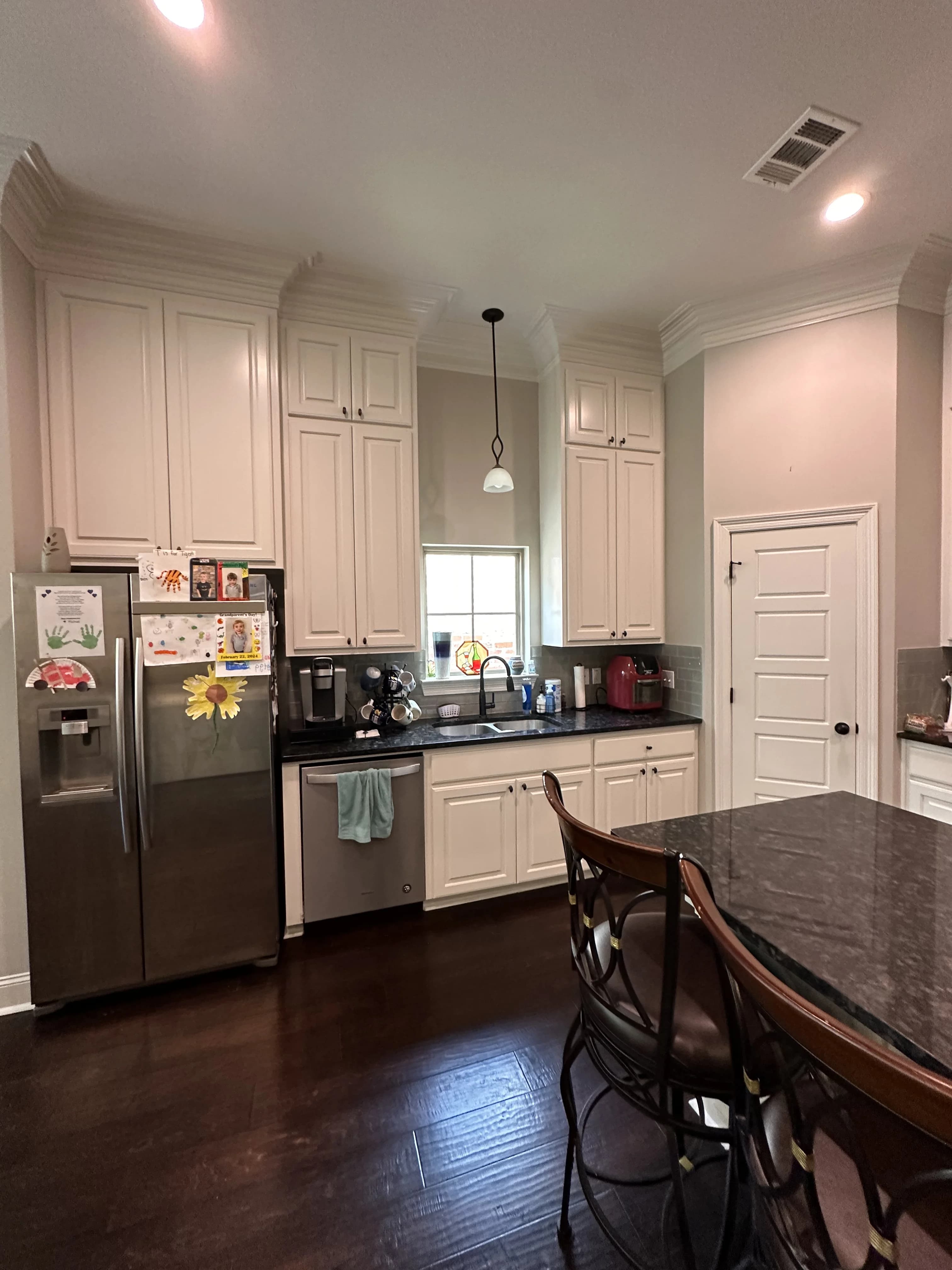 CABINET PAINTING Project